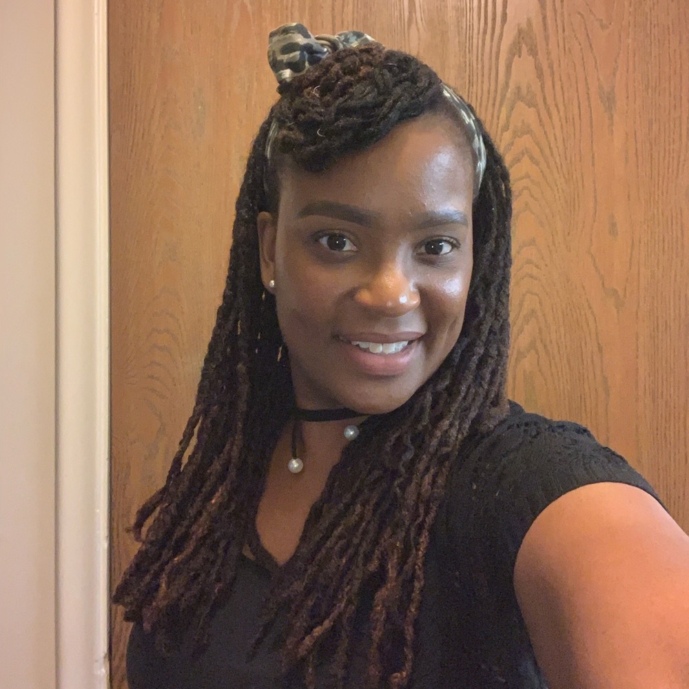 Meet your Posher, Ernisha